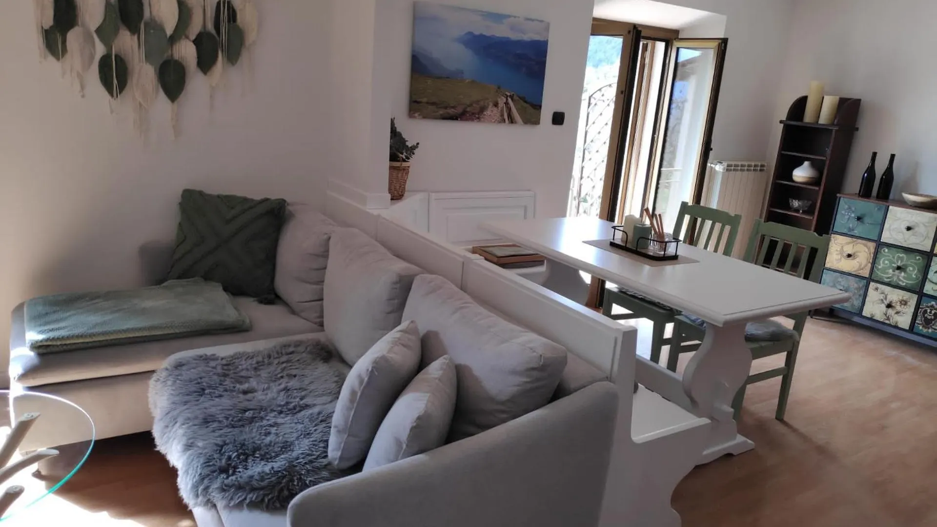 Casa Giacomo - Wunderschoenes Landhaus Am Gardasee-Tremosine Pieve  Pieve (Lombardy)